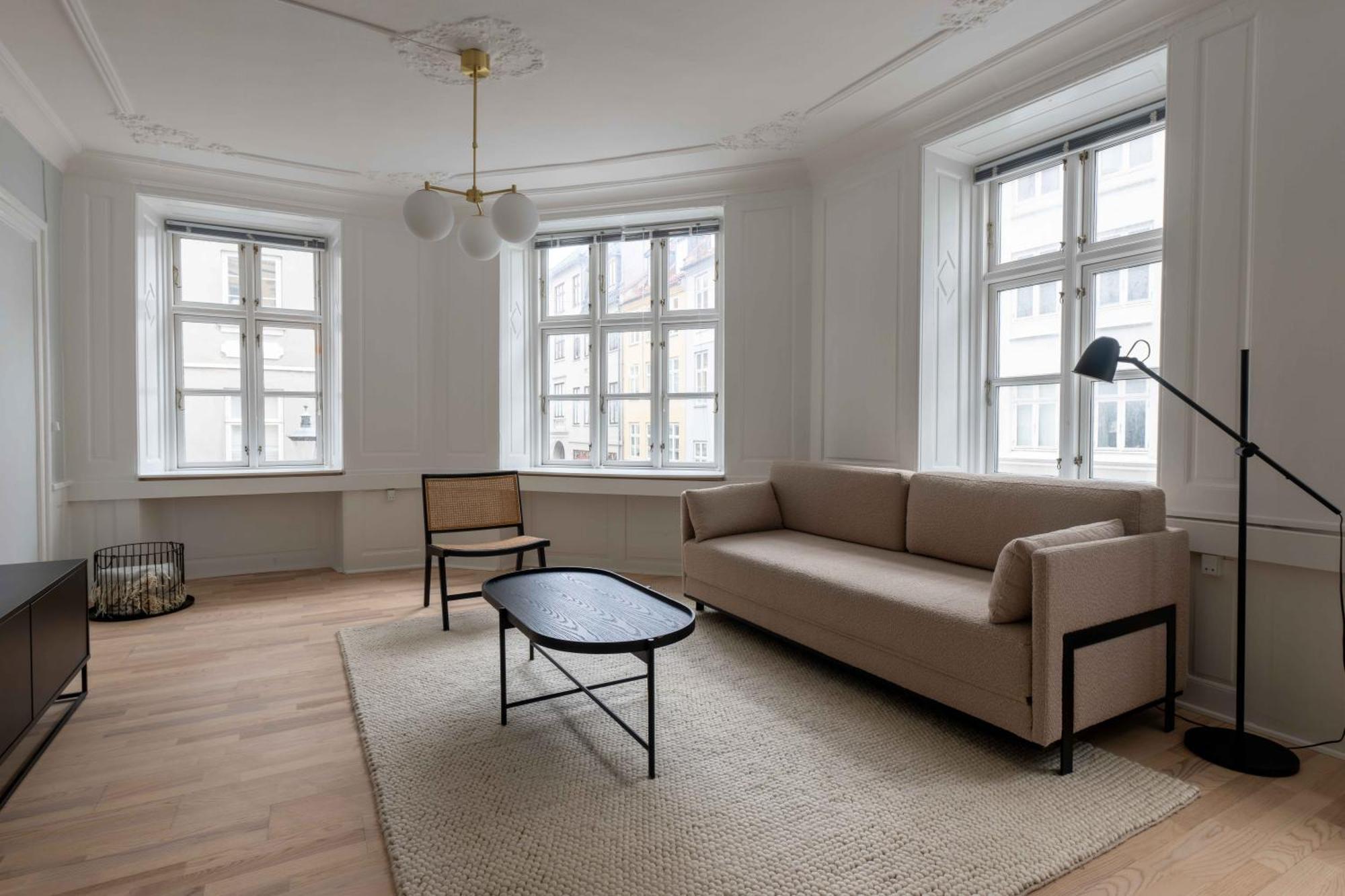 Spacious Tivoli Gardens Apartment W 3 Bedrooms Köpenhamn Exteriör bild